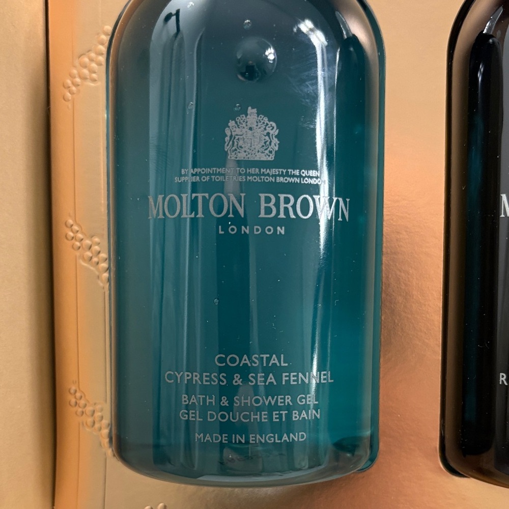 Molton Brown Trio Bath & Shower Gel Gift Set - Picture 3 of 5